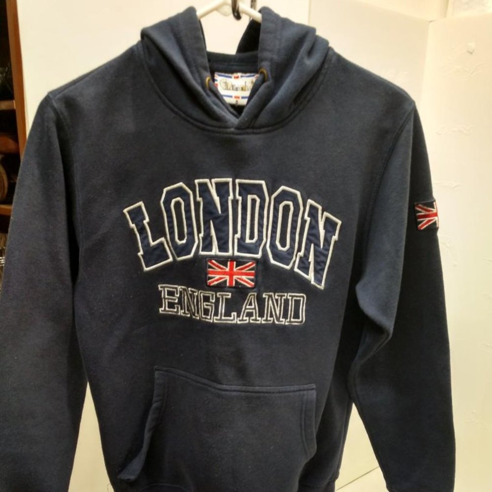 Zone One London England Embroidered Hoodie Size S